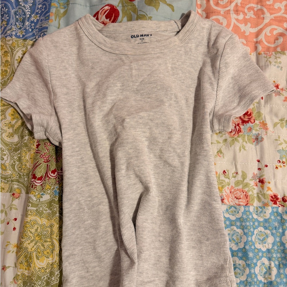Old Navy 
Short Sleeve Ribbed Tee